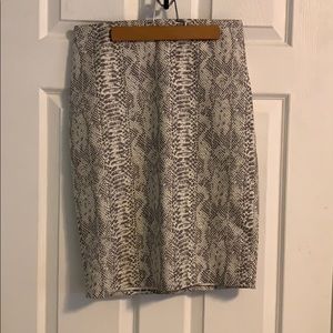 Sexy faux snakeskin pencil skirt